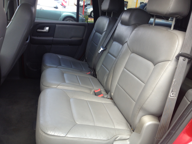 Ford Expedition 2003 photo 1