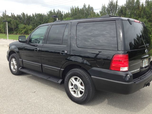 Ford Expedition 2003 photo 10