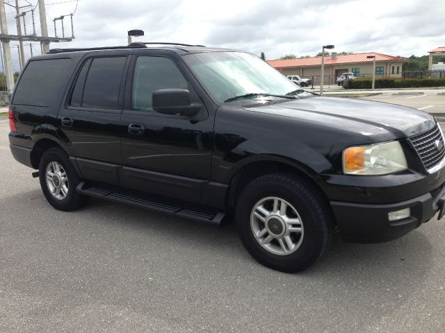 Ford Expedition 2003 photo 29