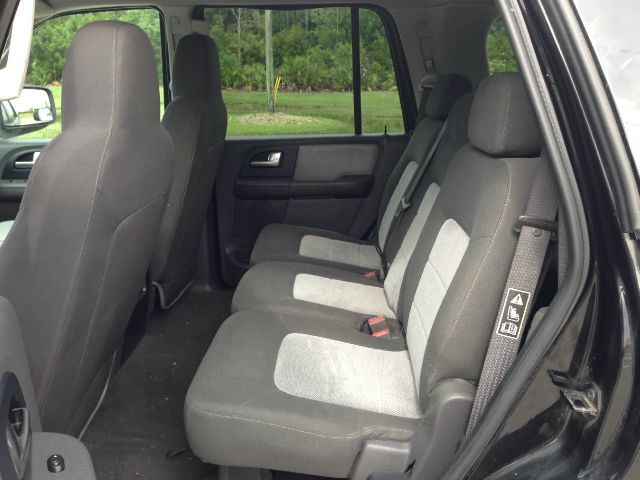 Ford Expedition 2003 photo 3
