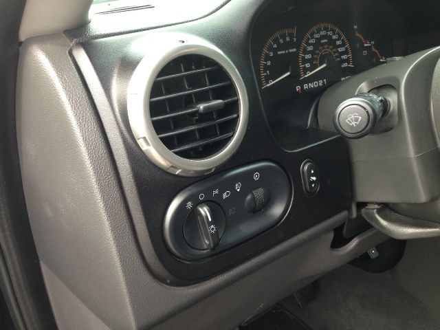Ford Expedition 2003 photo 37
