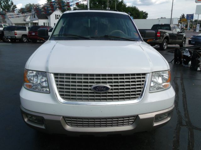 Ford Expedition 2003 photo 1