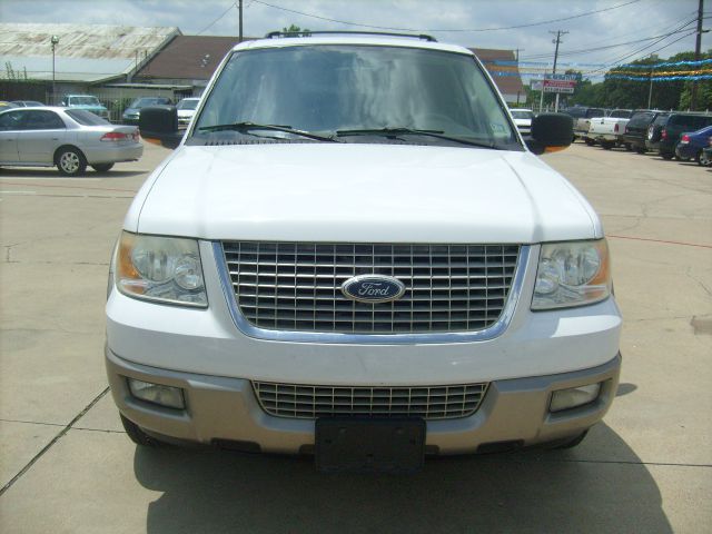 Ford Expedition 2003 photo 3