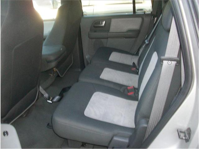 Ford Expedition 2004 photo 4