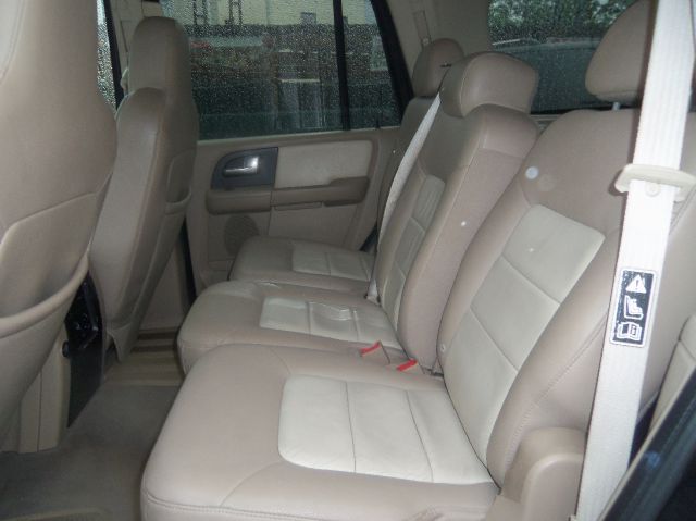 Ford Expedition 2004 photo 8