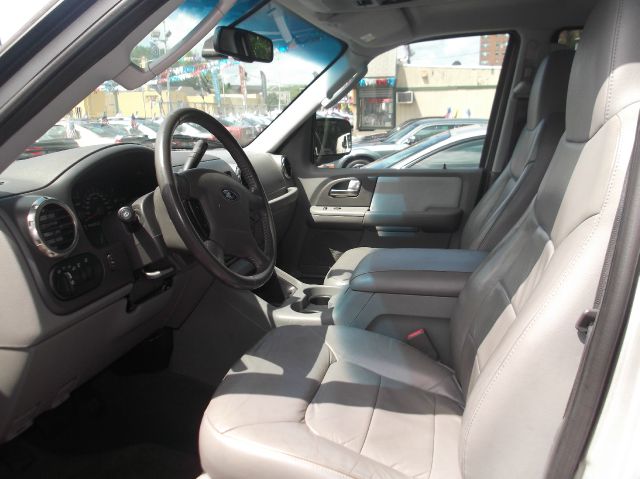 Ford Expedition LTZ CREW 25 SUV