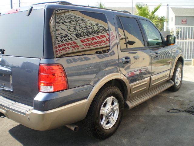 Ford Expedition 2004 photo 8