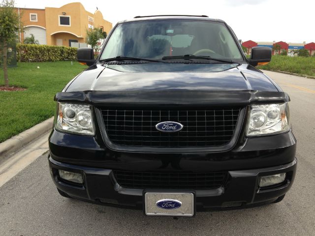 Ford Expedition 2004 photo 4