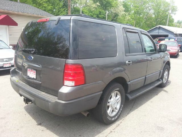Ford Expedition 2004 photo 5