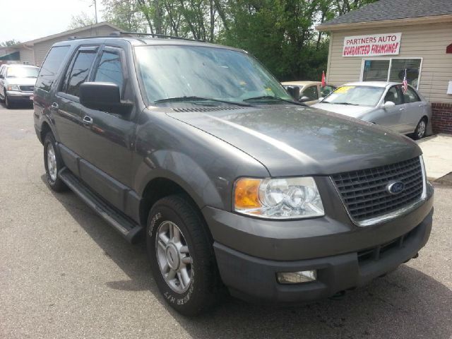 Ford Expedition 2004 photo 6