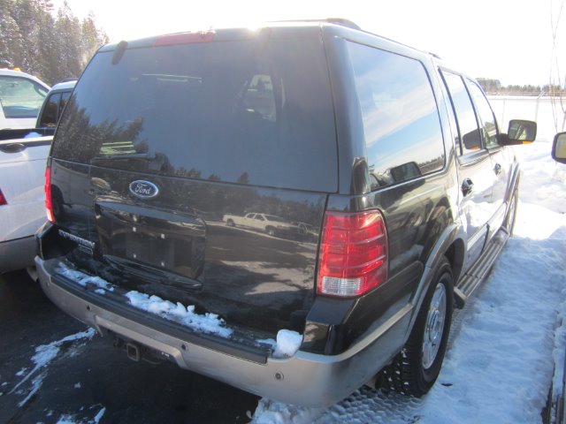 Ford Expedition 2004 photo 1