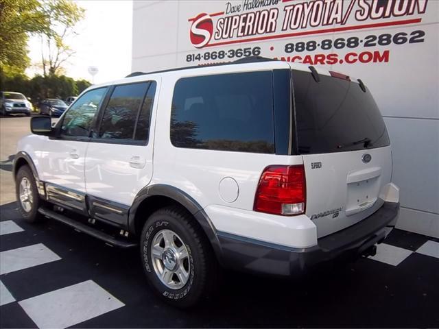 Ford Expedition 2004 photo 2