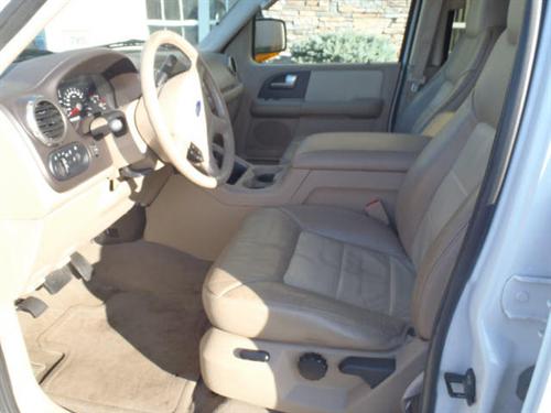 Ford Expedition 2004 photo 3