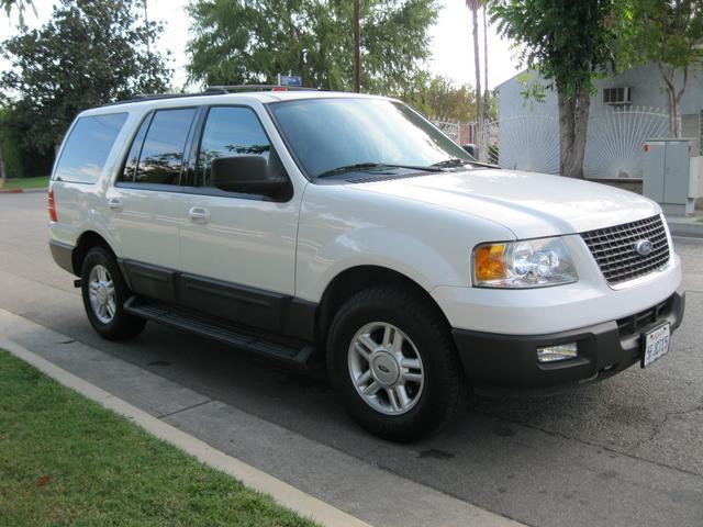 Ford Expedition 2004 photo 4