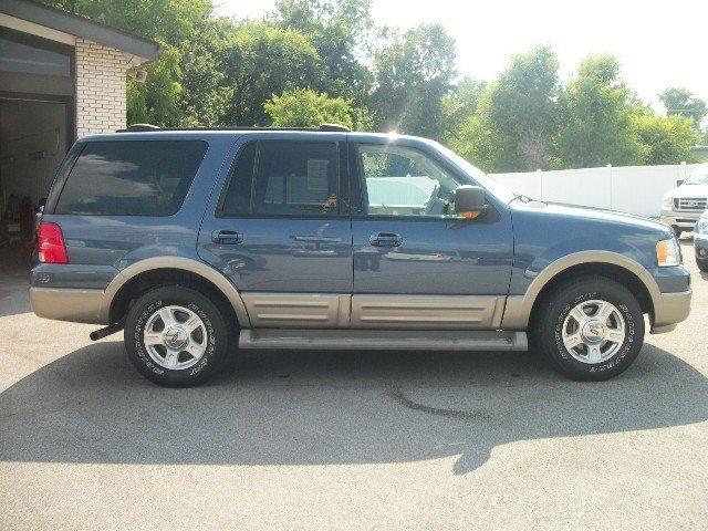 Ford Expedition 2004 photo 5
