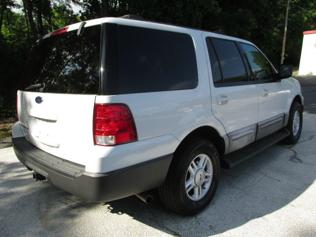 Ford Expedition 2004 photo 10