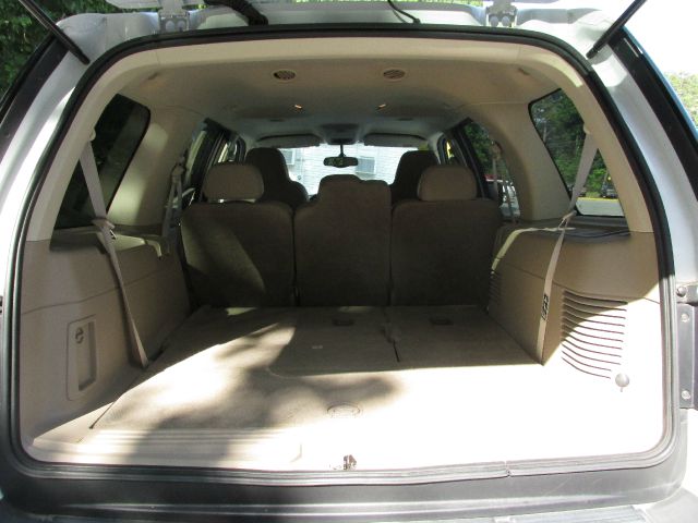 Ford Expedition 2004 photo 7