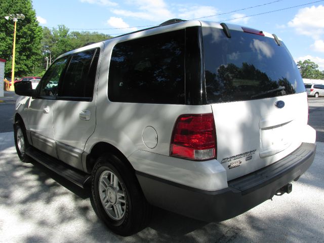 Ford Expedition 2004 photo 8