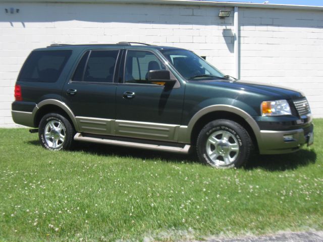 Ford Expedition 2004 photo 20