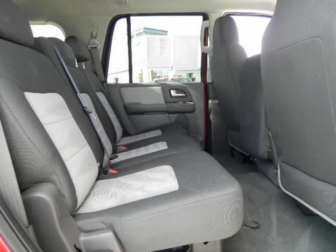 Ford Expedition 2004 photo 1
