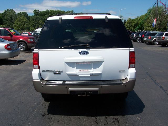 Ford Expedition 2004 photo 4