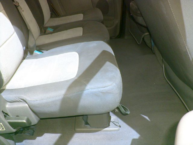 Ford Expedition 2004 photo 18