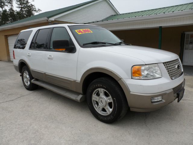 Ford Expedition 2004 photo 3