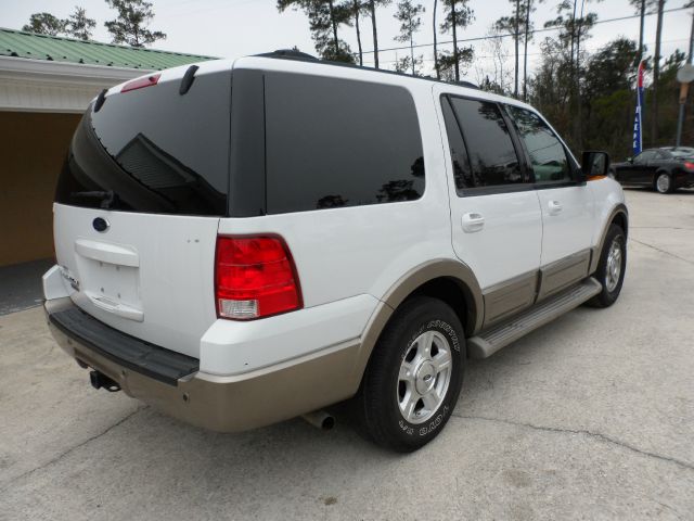 Ford Expedition 2004 photo 4