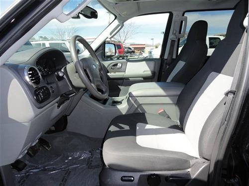 Ford Expedition 2004 photo 4