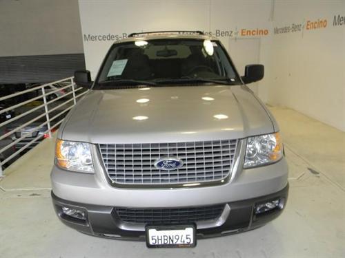 Ford Expedition 2004 photo 1
