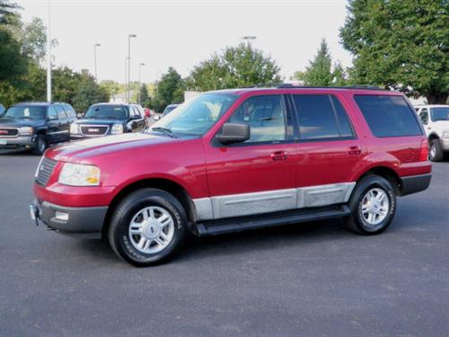 Ford Expedition 2004 photo 2