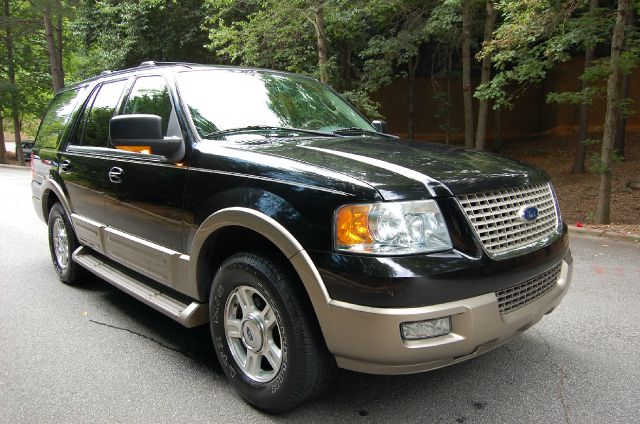 Ford Expedition 2dr HB Man Spec SUV