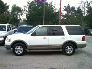 Ford Expedition 2004 photo 1