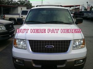 Ford Expedition 2004 photo 2