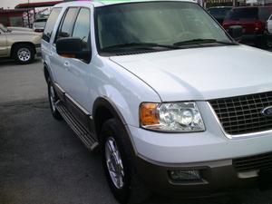 Ford Expedition 2004 photo 3