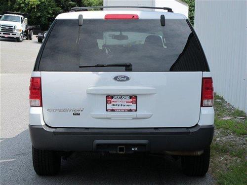 Ford Expedition 2004 photo 3