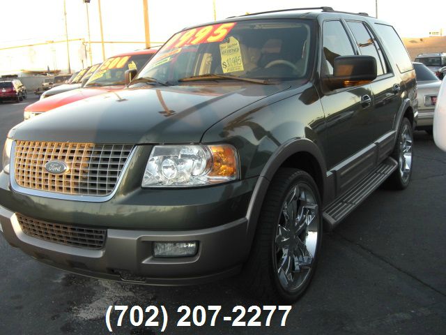 Ford Expedition 2004 photo 3