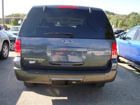 Ford Expedition 2004 photo 1
