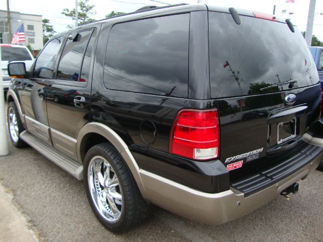 Ford Expedition 2004 photo 7