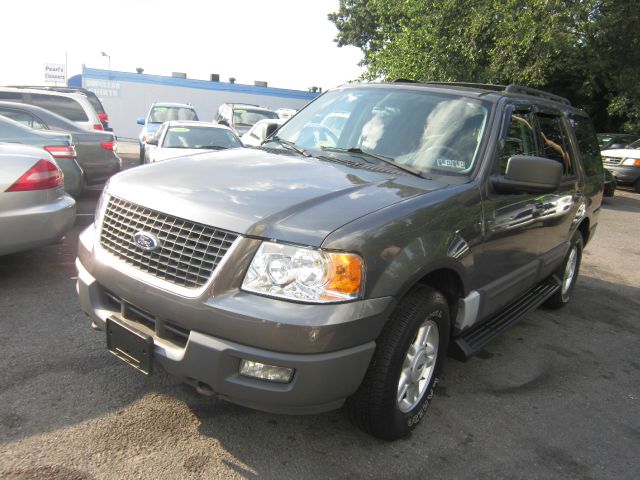 Ford Expedition SL 4x4 Regular Cab SUV