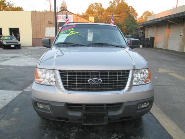 Ford Expedition 2005 photo 1