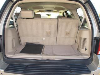 Ford Expedition 2005 photo 1
