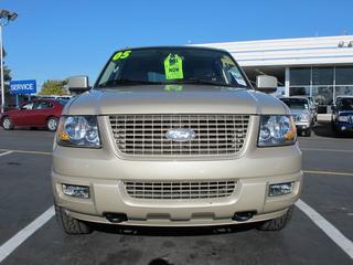 Ford Expedition 2005 photo 4