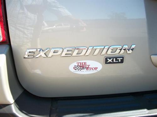 Ford Expedition 2005 photo 3