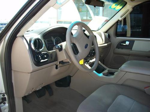 Ford Expedition 2005 photo 4