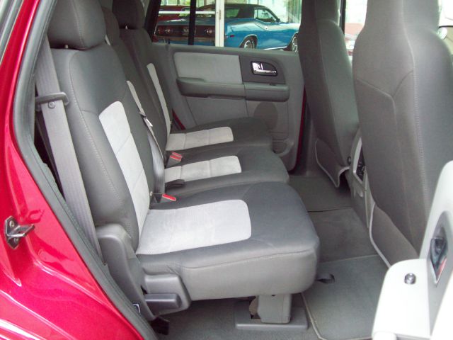 Ford Expedition 2005 photo 17