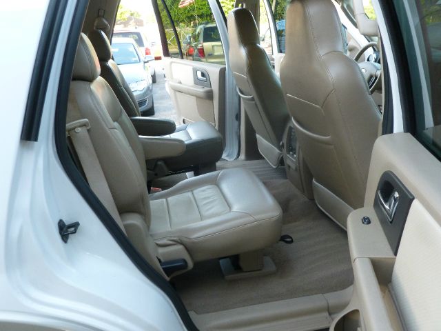 Ford Expedition 2005 photo 23