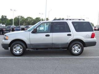 Ford Expedition 2005 photo 2