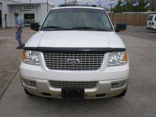 Ford Expedition 2005 photo 2