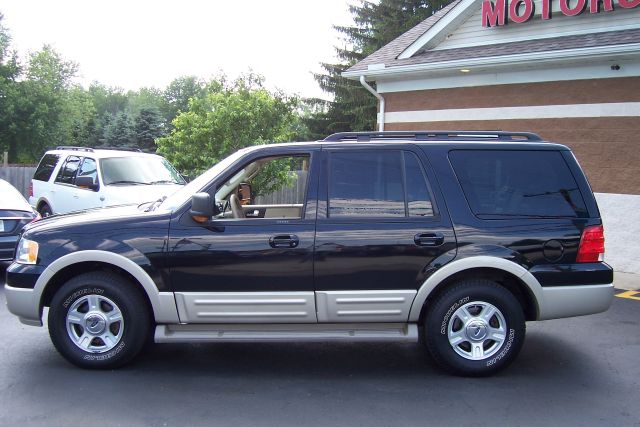 Ford Expedition 2005 photo 1
